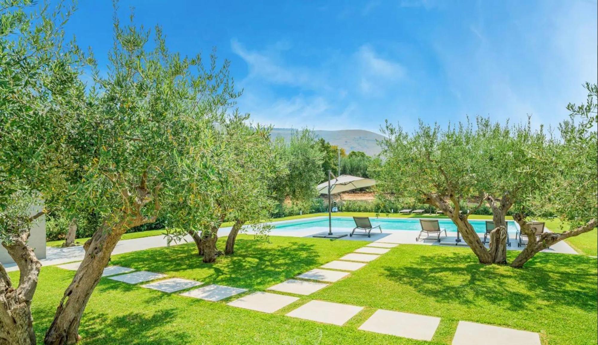Bed and Breakfast Civetta Blu Castellammare del Golfo Exterior foto